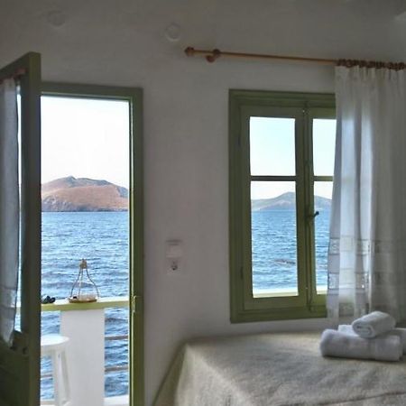 Milos By The Sea - Eco House Plaka  Bagian luar foto